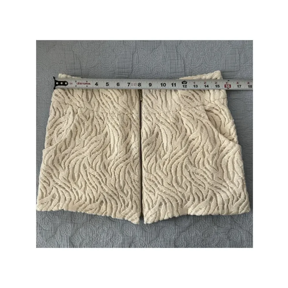 Sezane Ecru White Mini Skirt Sz S Zebra Animal Print Zip
